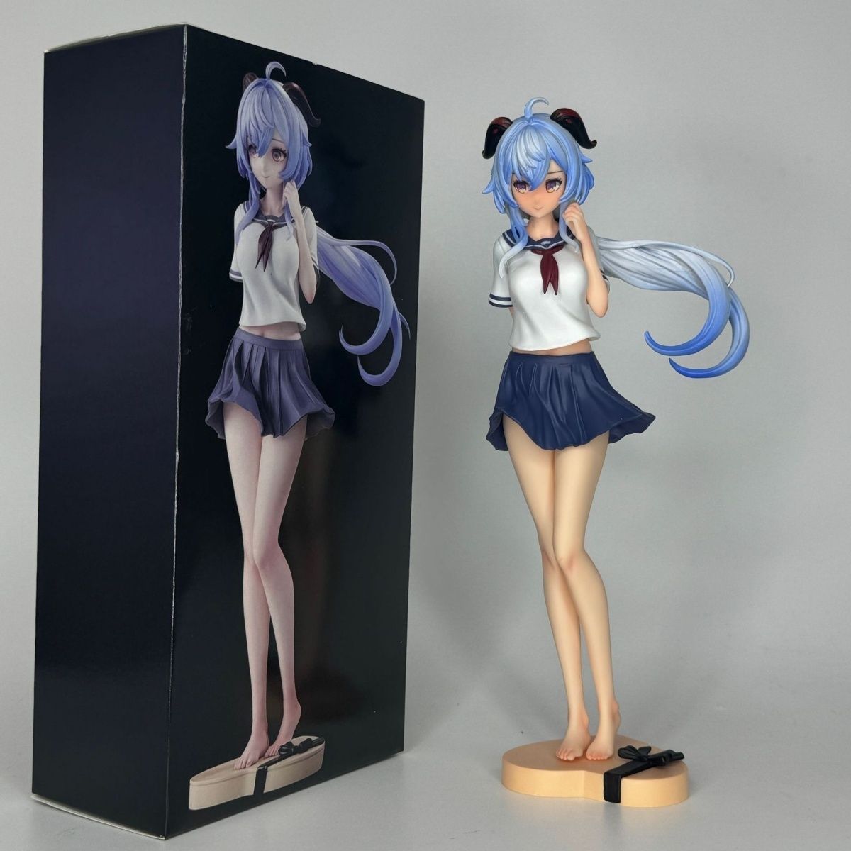 Desk Setup Editing - Figurka anime Ganyu z serii 25CMJK