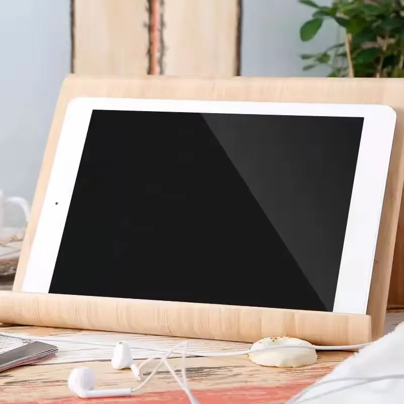 Uniwersalny, wielofunkcyjny uc – Desk Setup Wood recenzja i cena