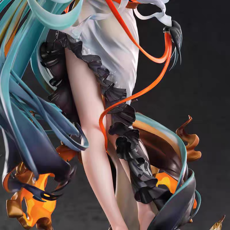 1/8 PVC Hatsune Miku z długimi – Desk Setup Editing recenzja i cena