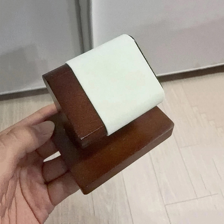 Drewniany stojak na zegarki, s – Desk Setup Wood recenzja i cena
